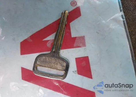 2000 Toyota Tundra Sr5 V8 from USA, damaged, VIN 5TBRT3413YS020389